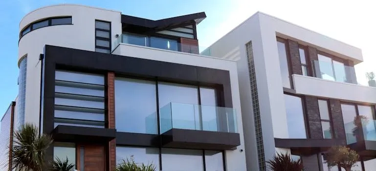 Finding your new home in Apollo Beach FL in a building