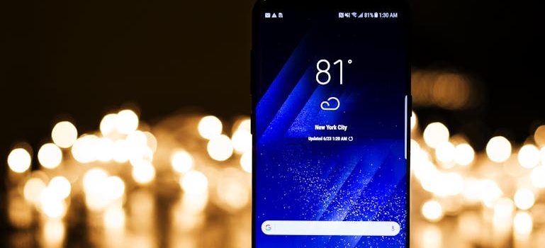 Top tips for moving in bad weather on a Black Samsung