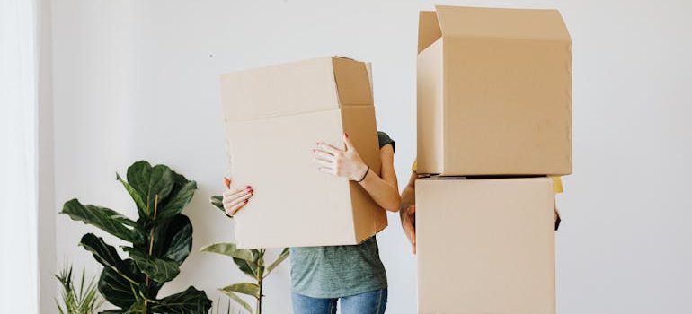 Making the most of moving day with boxes