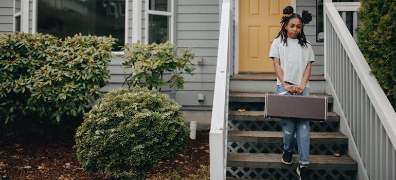 occupy your kids on a moving day with a bag