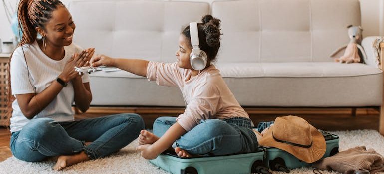 moving tips for busy moms