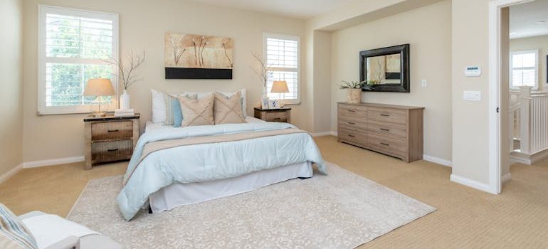 ways to move your bedroom essentials