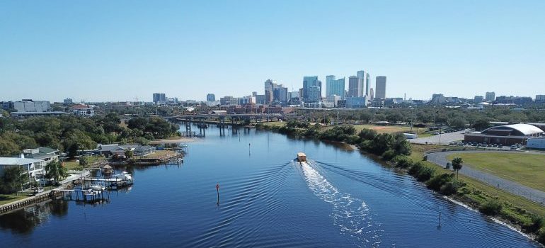 Hillsborough County FL neighborhoods compared